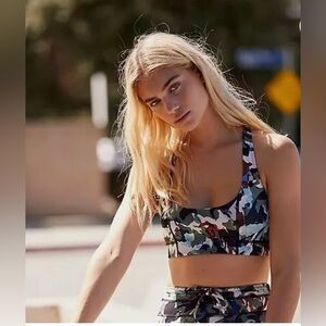 NWT Free People Movement Daybreak Graphic Sports Bra, Size Medium.